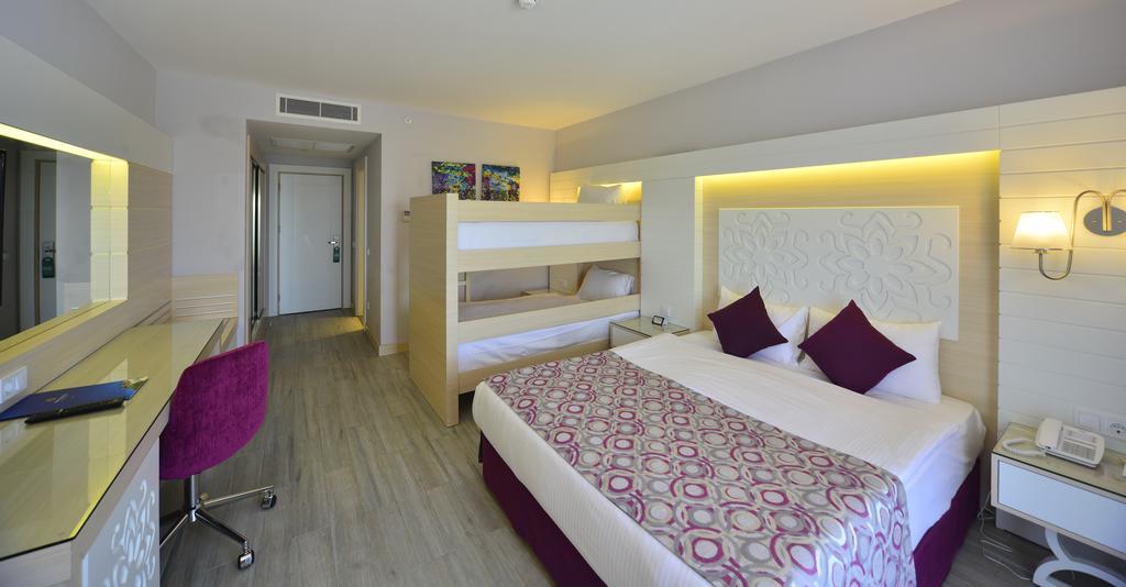 Superior Room Bunkbed Sea View